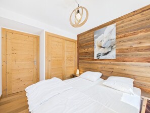 Uklassifisert bilde, 3 av 18, knapp