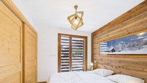 2 bedrooms, WiFi (free)