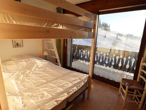 2 chambres, fer et planche à repasser, Wi-Fi gratuit