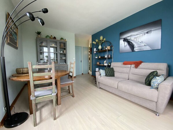 TV, stereo