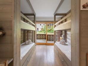 3 chambres, Wi-Fi gratuit, draps fournis
