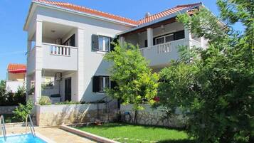 Villa | Pool | Outdoor pool