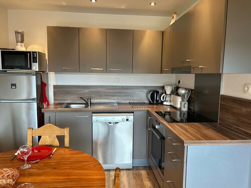 Les Gets - Renovated apartment near slopes, free shuttle, parking