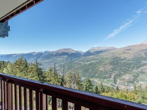 Property grounds - 2-room Apartment in La Plagne for 4 Guests (La Plagne-Tarentaise)