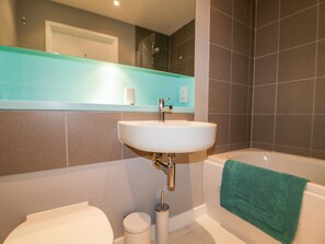 Ferienhaus | Badezimmer | Dusche