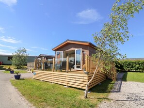 Front of property - Eden Lodge - Sherwood 21 (Carnforth)
