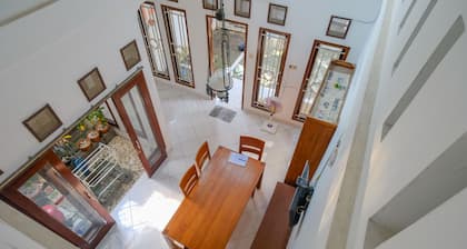 Homestay Jogja Dekat Masjid Jogokaryan by Simply Homy