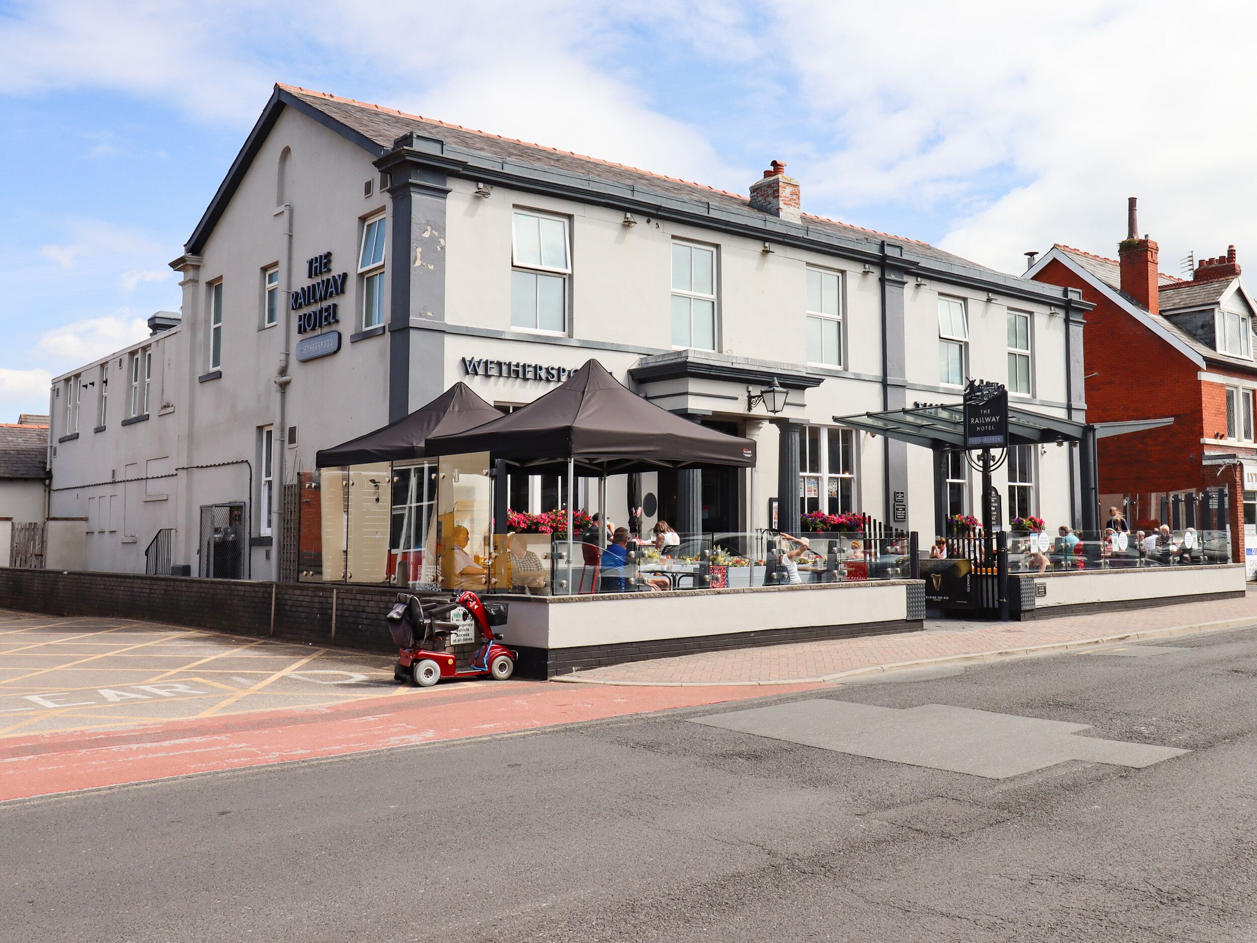 คอทเทจ | ภายใน