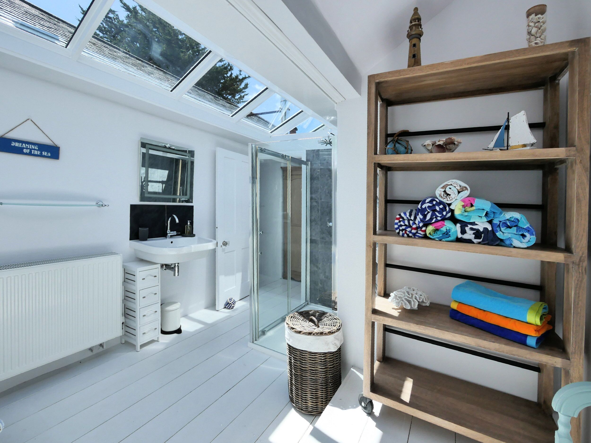 Cottage | Bathroom | Shower