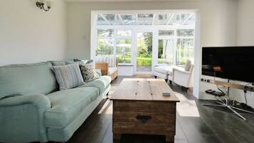 Cottage | Living room