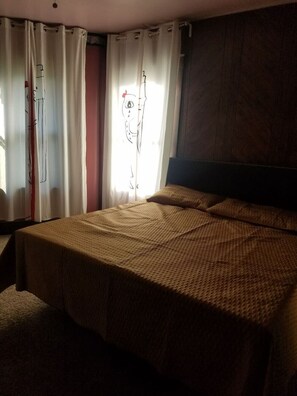 5 bedrooms, free WiFi