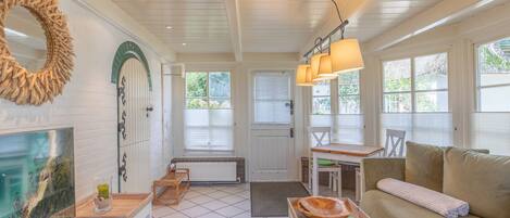 Fernseher, Stereoanlage