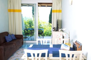 Smart-TV, Stereoanlage