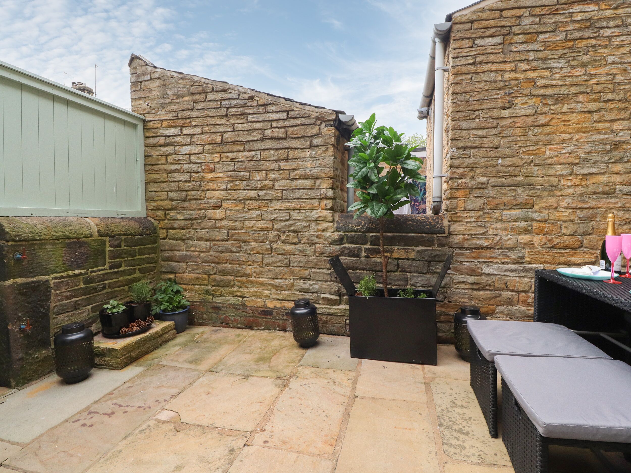  코티지 | 발코니