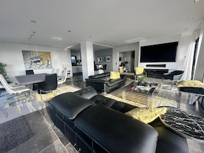 Smart TV, foosball, table tennis, stereo