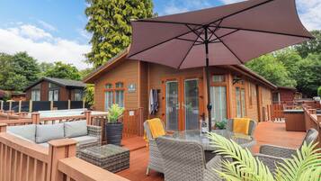 Cottage | Outdoor dining