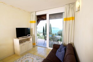 Smart-TV, Stereoanlage