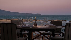 Outdoor dining - Spa Empuries Hostal (L'Escala)