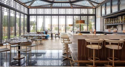 Grand Hyatt Amman Residences