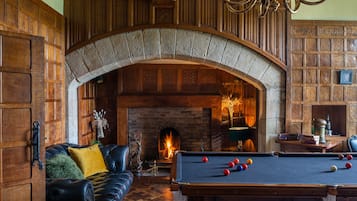 Cottage | Interior