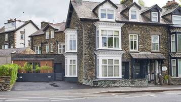 Cottage | Front of property