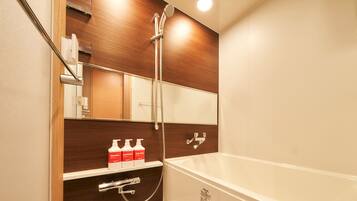 Phòng, không hút thuốc (Separated Bath and Toilet) | Phòng tắm | Đồ dùng nhà tắm miễn phí, máy sấy tóc, dép đi trong nhà