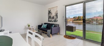 Salt Hideaway, Pentas Drive Bongaree