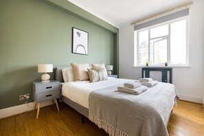 Apartment | 2 bedrooms, individually furnished, iron/ironing board, free WiFi