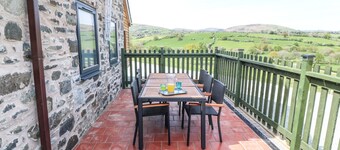 Y Granar (the Granary