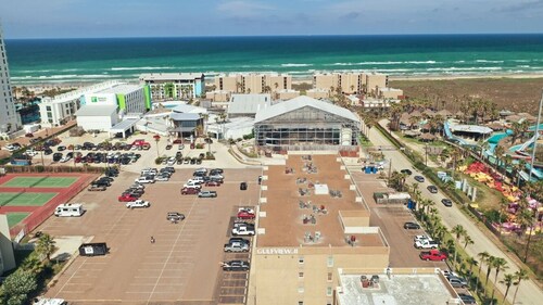 Gulfview II 311 - Casual elegance;Great amenities;Waterpark nextdoor