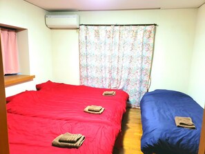 4 bedrooms, iron/ironing board, free WiFi, bed sheets - 115 (浦安市)