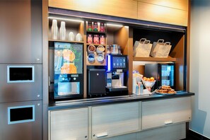 Daily buffet breakfast (EUR 13.9 per person)