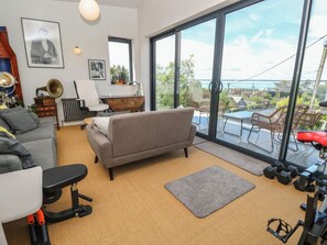 Mökki | Oleskelualue