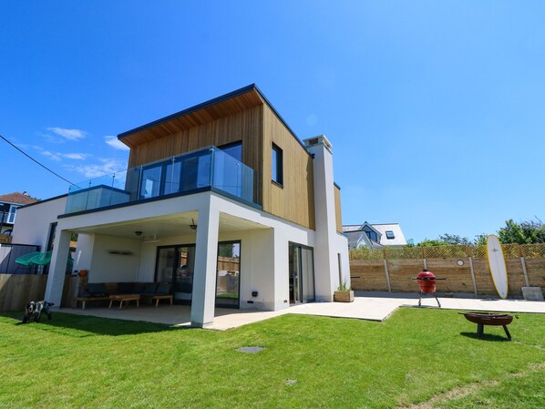 Cottage | Front of property