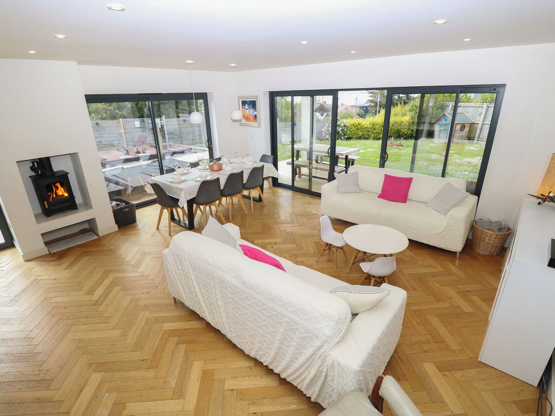Cottage | Living area