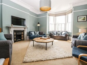 Cottage | Living room