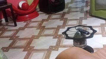 Executive Double or Twin Room | In-room safe, soundproofing, iron/ironing board