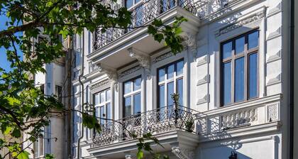 Old Town One Bedroom Apartments