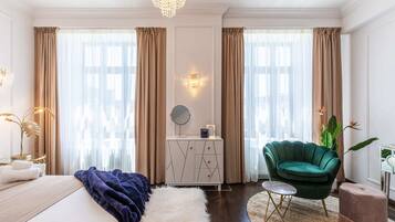 1 bedroom, iron/ironing board, travel crib, free WiFi