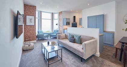 Host & Stay | Sand & Surf