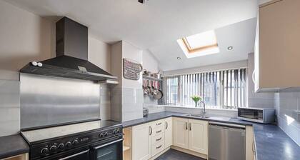 Host & Stay | Rosedale House