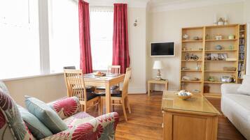 Cottage | Living room