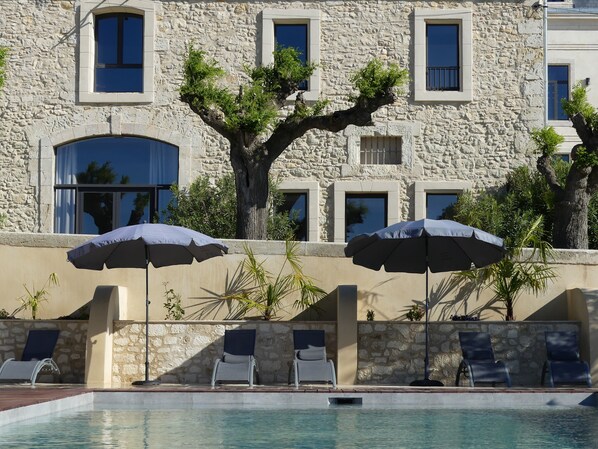 Piscine extérieure, piscine chauff�ée