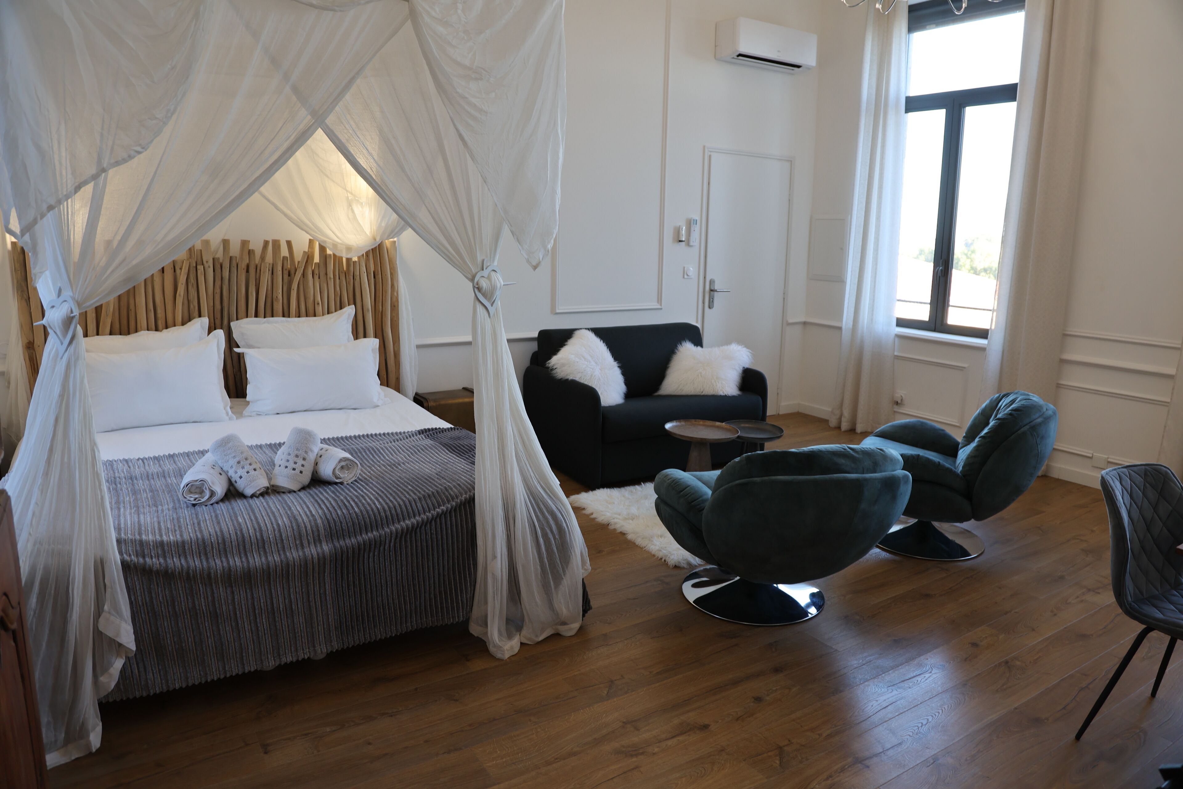 1 slaapkamer, een bureau, reisbedje, gratis wifi