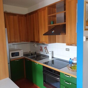 Oven