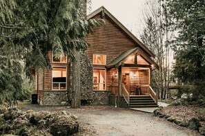 Cabin, 3 Bedrooms | Exterior