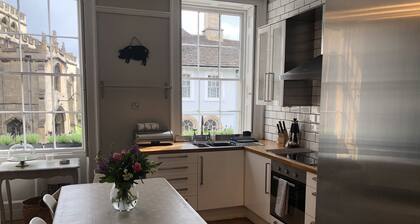 St Martins Apartment