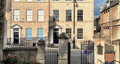 St Martins Apartment