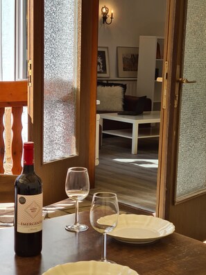 تلفزيون ذكي، مكتب