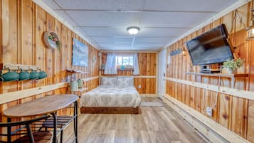 1 bedroom, free WiFi, bed sheets